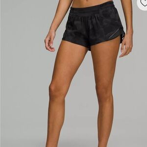 Hotty Hot Low-Rise Lined Short 2.5
